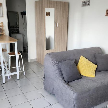 Joli Studio En Centre Ville Faremoutiers 외부 사진